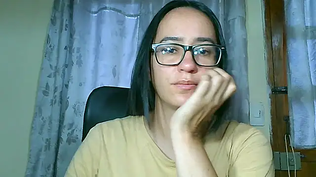 Snapshot of brittanycheeks chatting on 20, 5, 2026 brittanycheeks online show from 20, 5, 2026