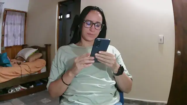 brittanycheeks online show from 2, 2, 2026