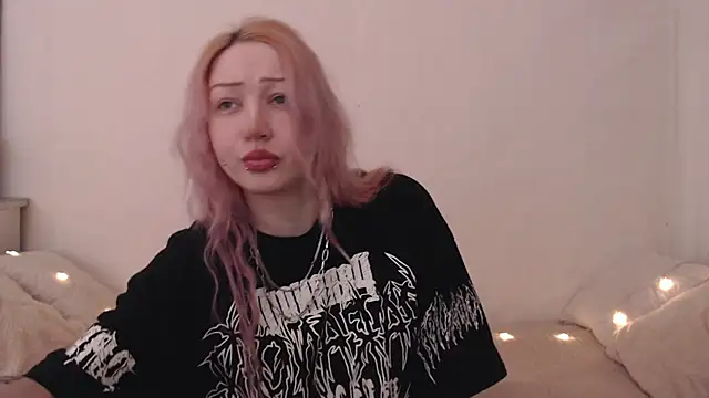 Emily hardcore online show from 23, 3, 2026