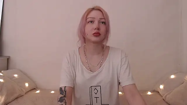 Emily hardcore online show from 25, 3, 2026