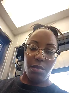 samone9 online show from 1, 11, 2025