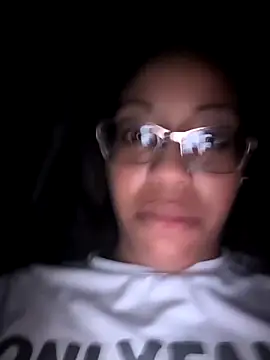 Snapshot of samone9 chatting on 3, 5, 2026 samone9 online show from 3, 5, 2026