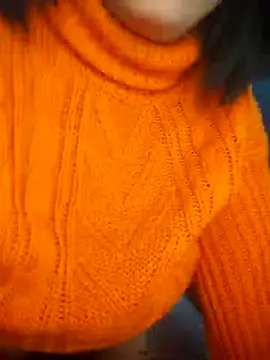 curvy cutie online show from 2, 2, 2025