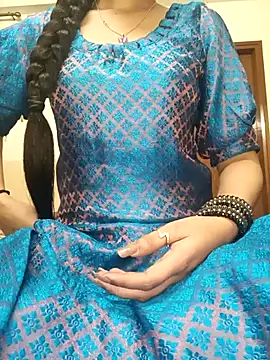 Snapshot of Ruchi-34 chatting on 3, 5, 2026 Ruchi-34 online show from 3, 5, 2026