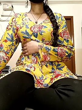 Snapshot of Ruchi-34 chatting on 7, 1, 2026 Ruchi-34 online show from 7, 1, 2026