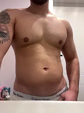 Snapshot of tjuodziauskas chatting on 13, 10, 2025 tjuodziauskas online show from 13, 10, 2025