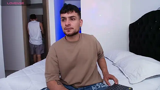 Aron-santoro online show from 19, 2, 2026