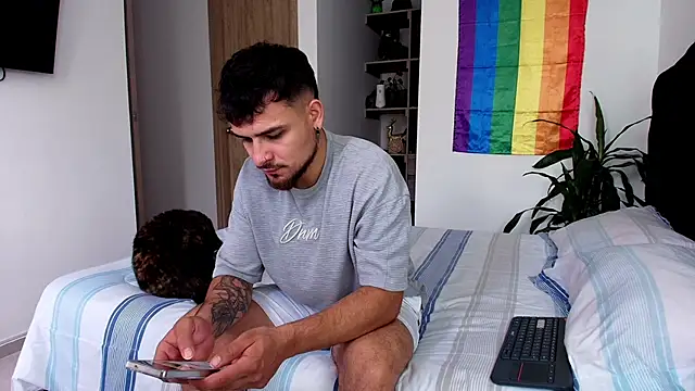 Aron-santoro online show from 22, 6, 2026