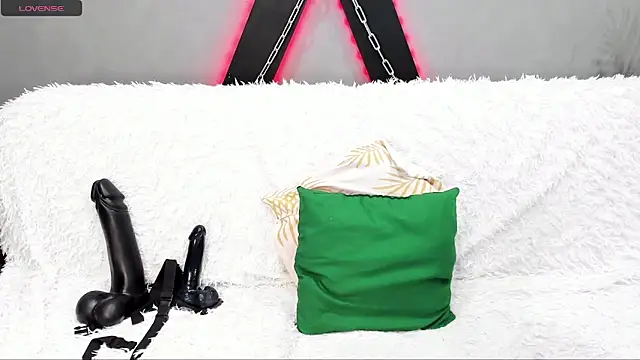 DaisyMun online show from 5, 2, 2025