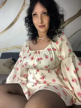 Katie-n online show from 5, 11, 2025