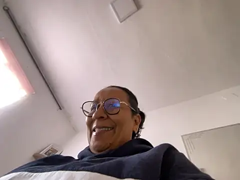 sweeviolet online show from 24, 9, 2025