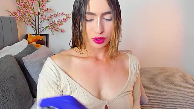 Snapshot of im_sarah34 chatting on 28, 2, 2025 im sarah34 online show from 28, 2, 2025