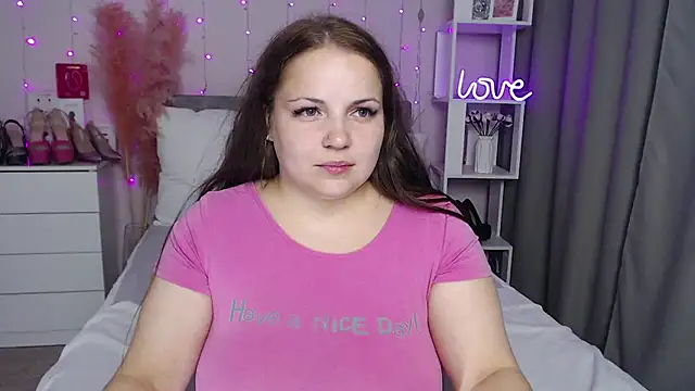 Crazyy girl  online show from 20, 6, 2026
