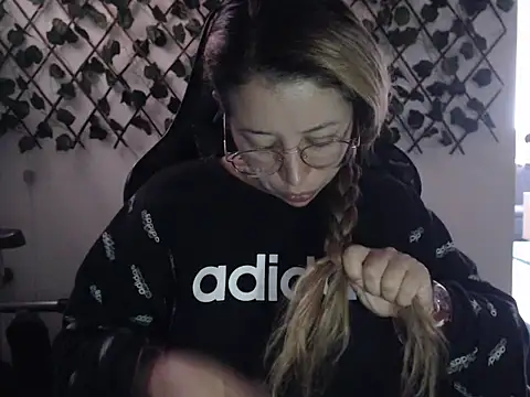 jeiana4u online show from 21, 4, 2026