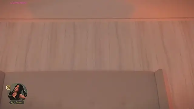 kaylarossi online show from 14, 4, 2026