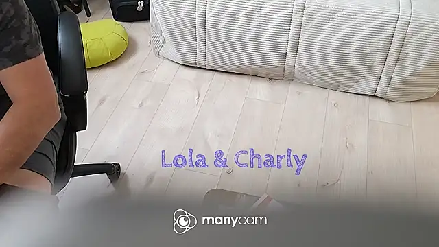 lolacharlyxh online show from 28, 4, 2026