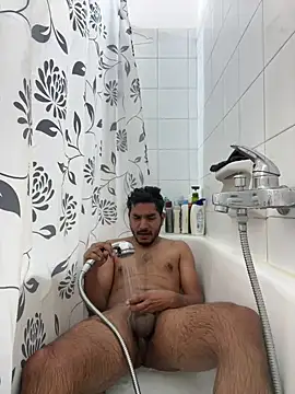 vinzpnr210 online show from 23, 12, 2024