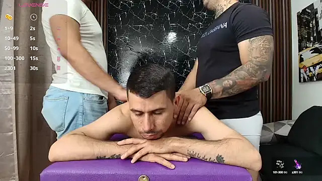 Snapshot of hott_dicks chatting on 8, 2, 2025 hott dicks online show from 8, 2, 2025