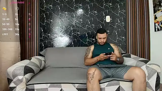 Snapshot of hott_dicks chatting on 31, 1, 2025 hott dicks online show from 31, 1, 2025