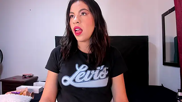 Snapshot of kandy-Jhonson chatting on 21, 11, 2025 kandy-Jhonson online show from 21, 11, 2025