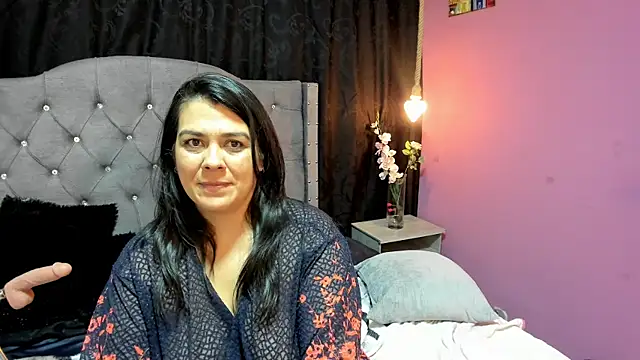 martina foxy  online show from 26, 2, 2025