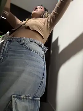 Mila Morgan online show from 28, 2, 2025