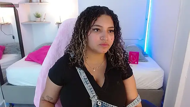 Julia Boobs online show from 24, 9, 2025