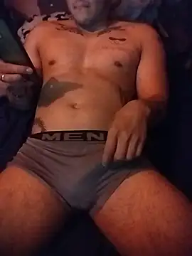 Snapshot of Woofer_dick chatting on 23, 12, 2025 Woofer dick online show from 23, 12, 2025