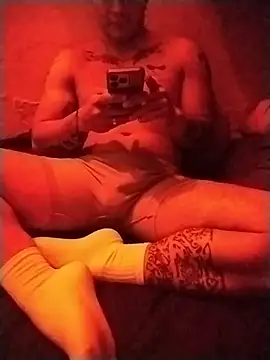 Snapshot of Woofer_dick chatting on 18, 12, 2025 Woofer dick online show from 18, 12, 2025