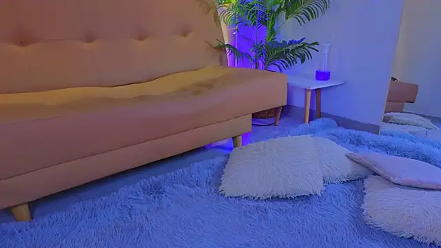 Isa  Blanc online show from 8, 10, 2025