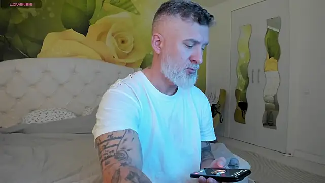 BlowMyXXL online show from 26, 2, 2026