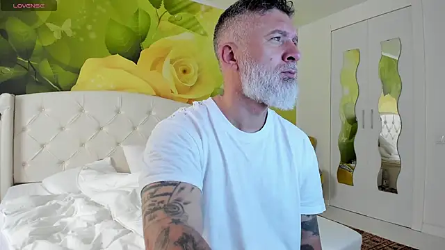 BlowMyXXL online show from 29, 3, 2026