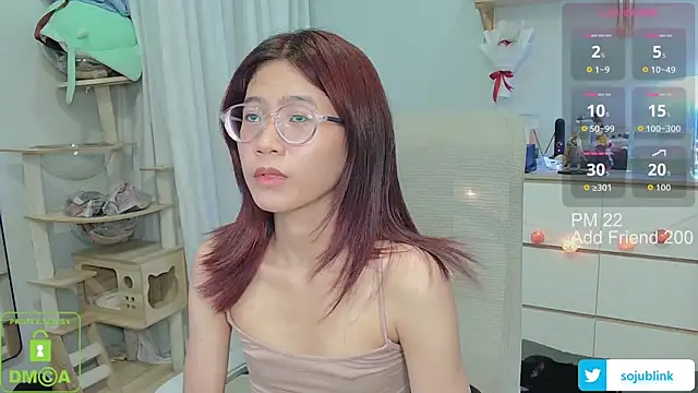 littlemiilk online show from 8, 4, 2026