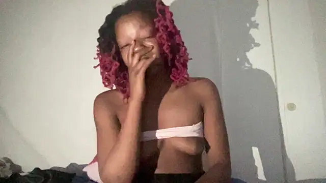 Snapshot of minimama69 chatting on 30, 11, 2025 minimama69 online show from 30, 11, 2025