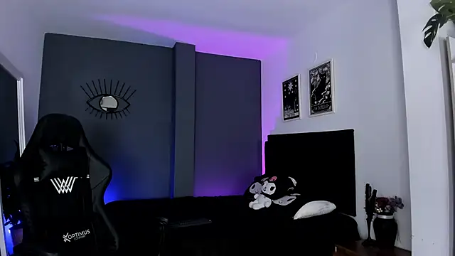 Raven Witch  online show from 9, 9, 2025