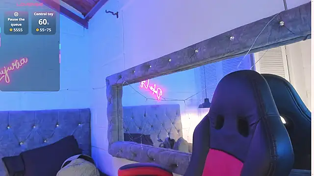 sarajhonson dl online show from 25, 11, 2025