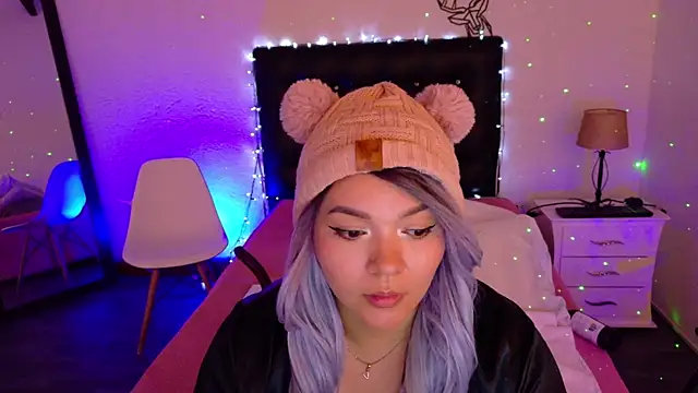 Cuckold lover69 online show from 22, 3, 2025