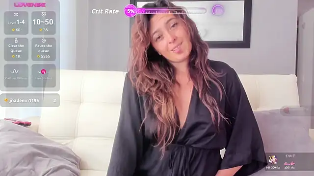 lauramcdowell1 online show from 7, 7, 2026