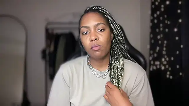 marisilva br online show from 25, 11, 2025