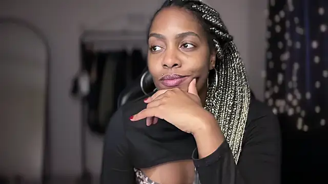 marisilva br online show from 28, 11, 2025