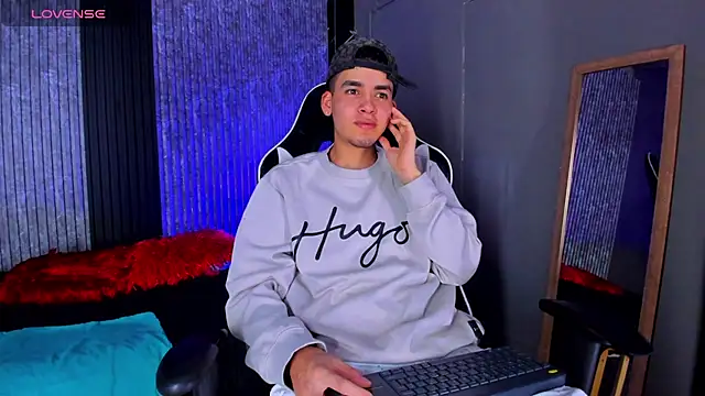 Mike 0233  online show from 7, 3, 2025