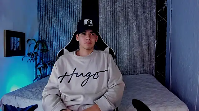 Mike 0233  online show from 12, 9, 2025