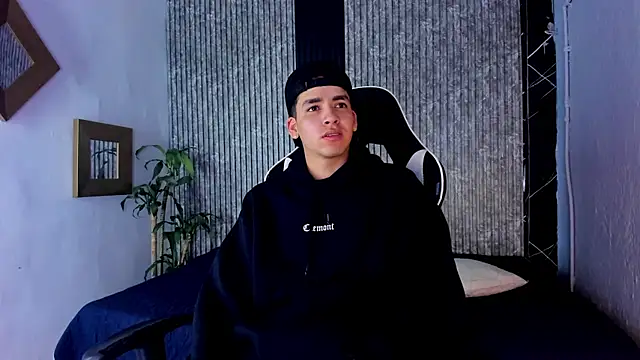 Mike 0233  online show from 9, 9, 2025