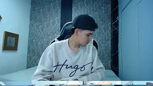 Mike 0233  online show from 22, 11, 2025