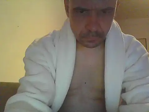 Snapshot of Franc113 chatting on 21, 12, 2025 Franc113 online show from 21, 12, 2025