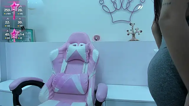 violeth hill online show from 23, 10, 2025