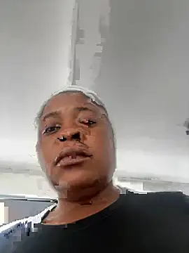 Snapshot of juicybatate chatting on 2, 12, 2024 juicybatate online show from 2, 12, 2024
