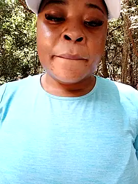 Snapshot of juicybatate chatting on 20, 9, 2025 juicybatate online show from 20, 9, 2025