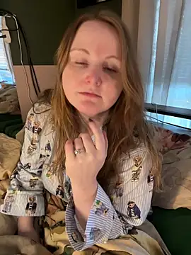 GingerSnap33 online show from 8, 2, 2026