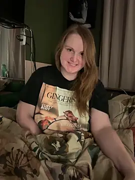 GingerSnap33 online show from 10, 3, 2026